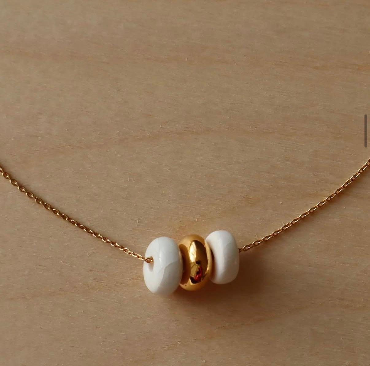 Porcelain jewelry artwork 9
